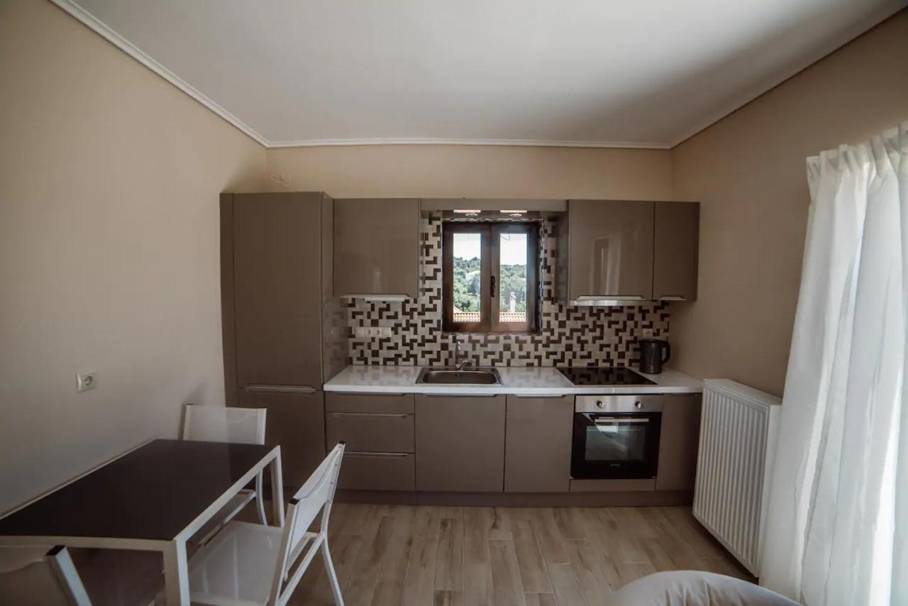 Athens, North Suburbs, Luxury Penthouse Apartment ภายนอก รูปภาพ