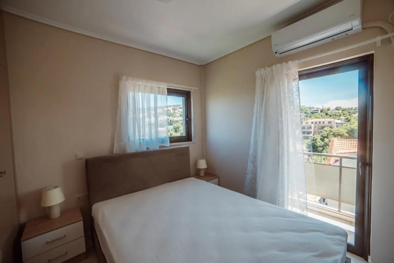Athens, North Suburbs, Luxury Penthouse Apartment ภายนอก รูปภาพ